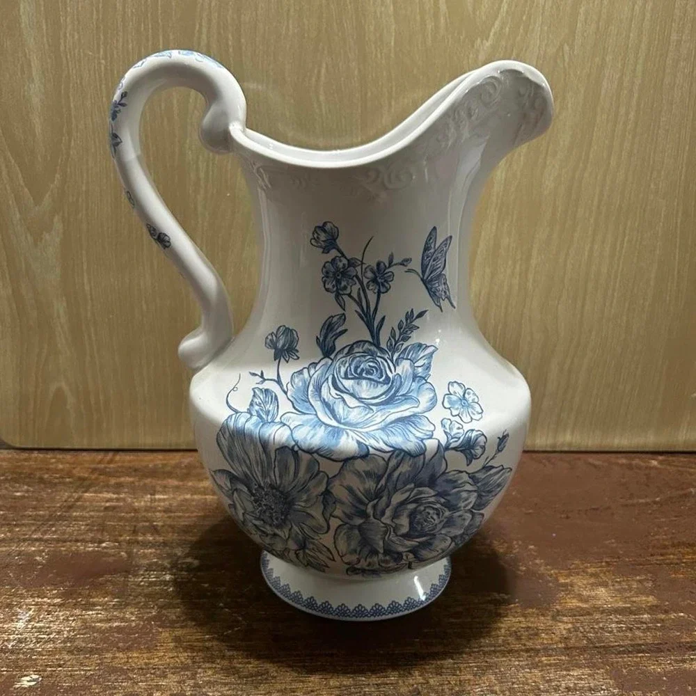 Pioneer Woman Agatha Blue Pitcher & Green Cow Food Storage Jar Set Stoneware